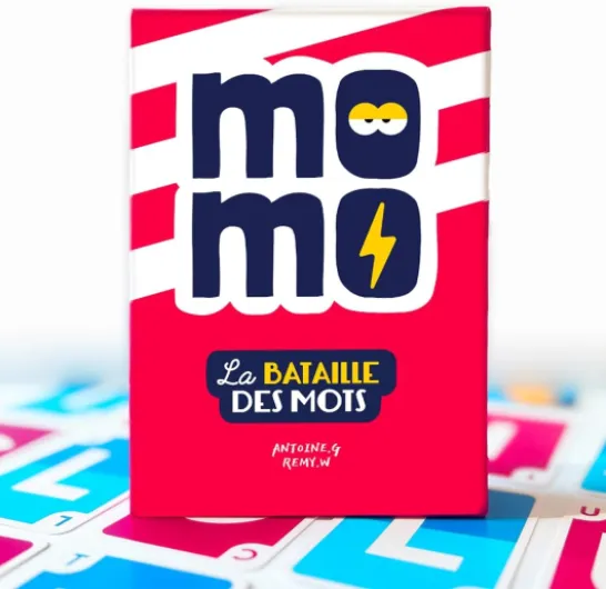 Momo - Jeu de Société Hilarant - Jeu d’Ambiance pour Famille et Amis - Prise en Main Rapide - Jeu de Cartes à partir de 8 Ans - 2 à 6 Joueurs