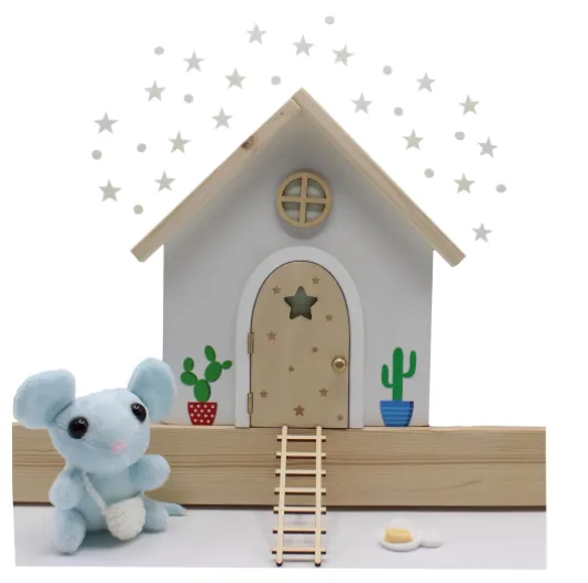 Maison Petite Souris plinthe magique avec une porte qui S'OUVRE !!!