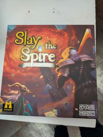 Abysse Corp Slay The Spire – Jeu de Plateau coopératif Version française - Deck-Building inspiré du célèbre Jeu vidéo - 1 à 4 Joueurs dès 12 Ans