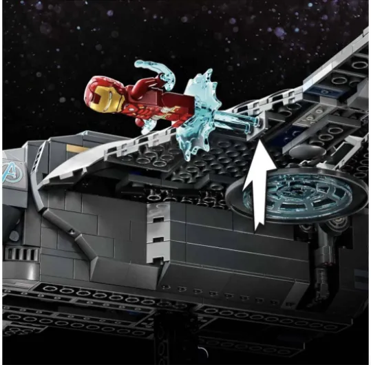 Marvel 76248 Le Quinjet des Avengers, Jouet de Vaisseau Spatial pour Noël, avec Minifigurines Thor, Iron Man, Black Widow, Loki et Captain America, Saga Infinity, Cadeau Simple