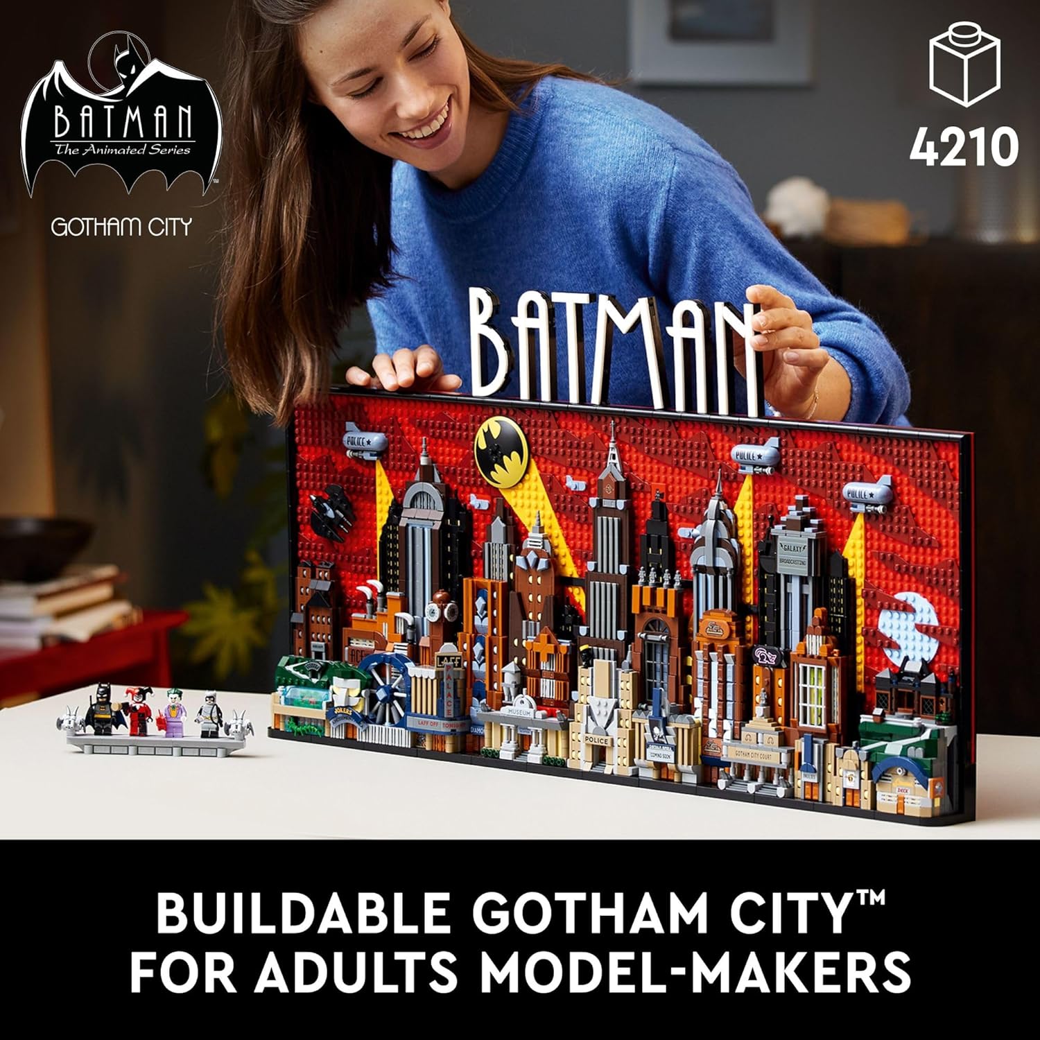 DC Batman : The Animated Series Gotham City – Ensemble de Construction et d'exposition pour Adultes avec Figurines, Cadeau de Collection DC pour Les Fans de Films d'action et d'aventure de