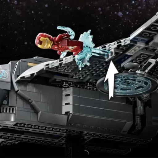 Test LEGO Marvel 76248 Quinjet des Avengers : le gros vaisseau qui parle surtout aux fans
