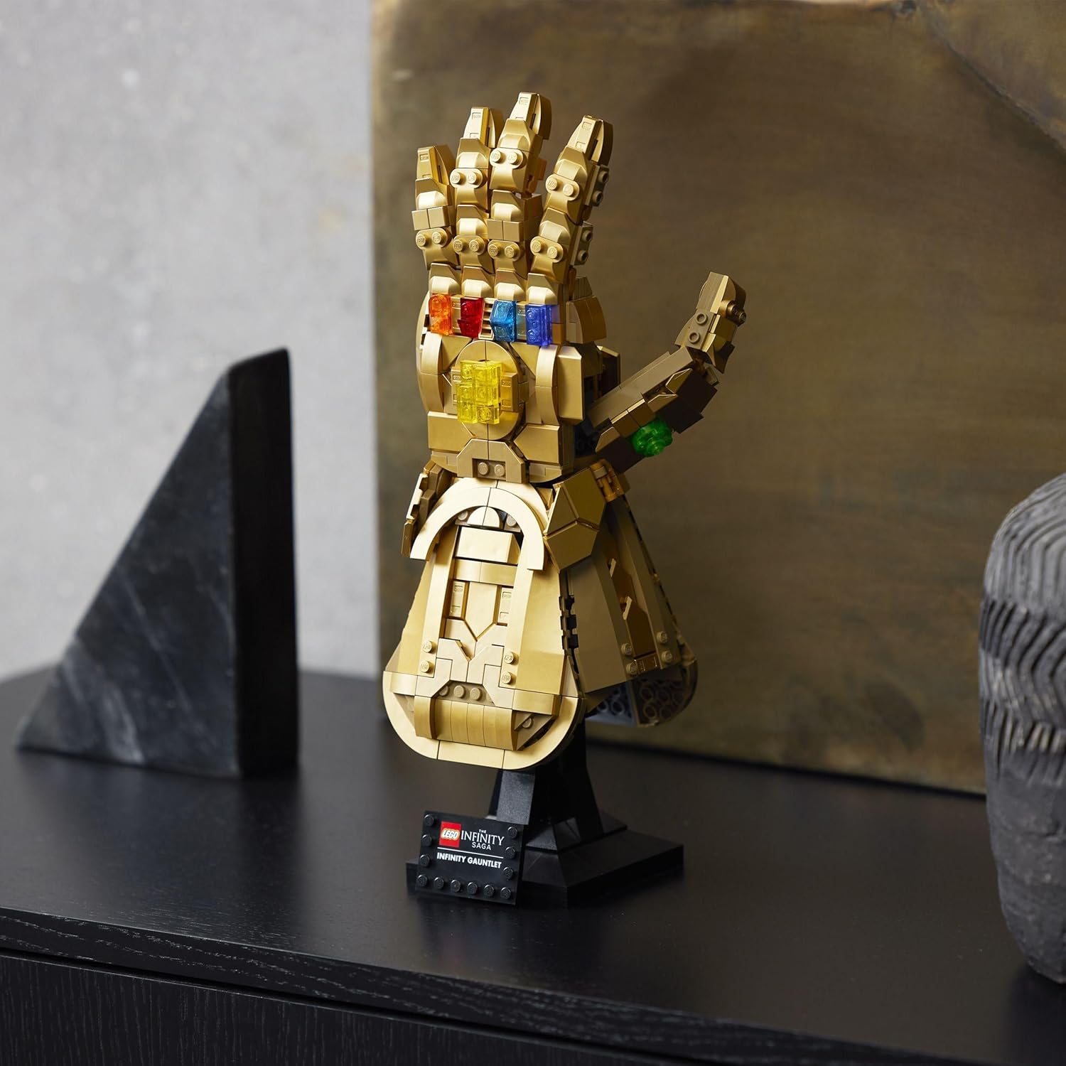 Marvel Le Gant de l’Infini - Set de Construction pour Adulte - Maquette sur Le Thème de Avengers - Décoration Intérieure ou Accessoire de Bureau - Cadeau de Super-Héros pour Homme ou Femme 76191 Unique