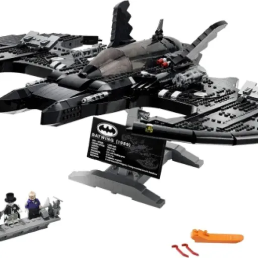 Test LEGO DC Super Heroes - Batman 1989 Batwing : la grosse pièce d'expo pour fans du film
