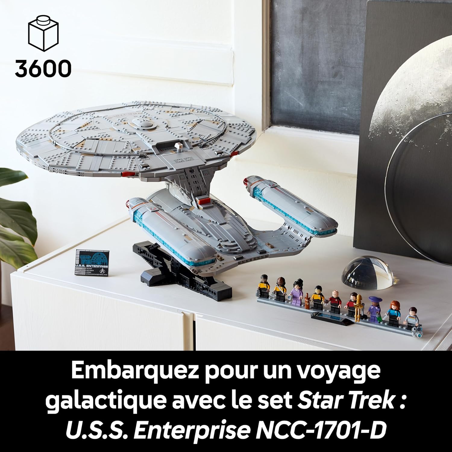 Icons Star Trek: U.S.S - Enterprise NCC-1701-D - Set Adulte - Maquette & Décoration - 2 Mini-Navettes, Fonction Séparation & 9 Minifigurines Dont Jean-Luc Picard & William Riker - Cadeau 10356