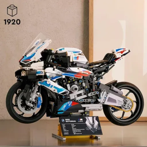 Test LEGO Technic BMW M 1000 RR 42130 : la grosse moto qui occupe bien tes soirées