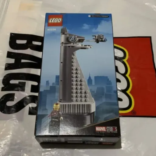 Test LEGO 40334 Marvel Avengers Tower : un petit set sympa surtout pour les collectionneurs