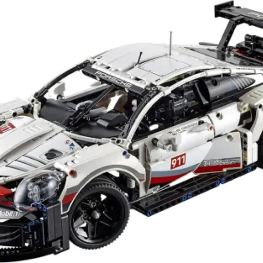 Test LEGO Technic Porsche 911 RSR 42096 : une grosse maquette qui en jette sur l’étagère