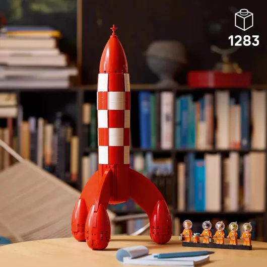 Ideas La Fusée de Tintin - Maquette de Navette Spatiale pour Adulte - Décoration de Bureau DIY avec 5 Minifigurines & Figurine de Milou Le Chien - Idée Cadeau pour Fans de Bande Dessinée 21367